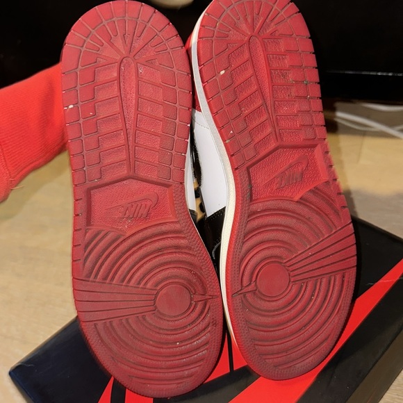 RETRO JORDAN 1 BLACK TOE 2014 RELEASE - Picture 3 of 5